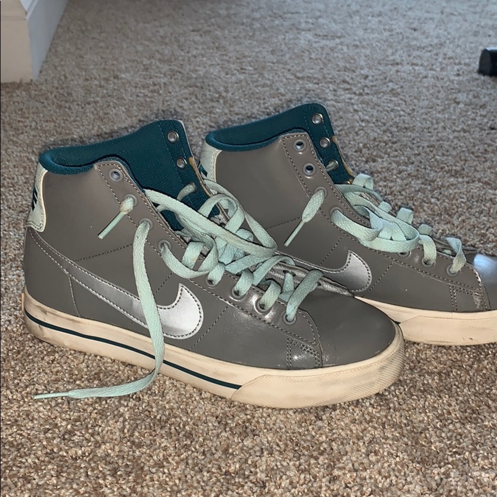 Nike